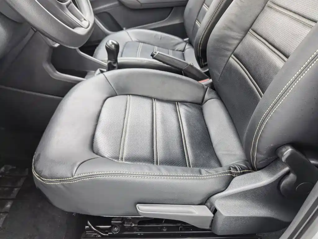 Volkswagen Santana — миниатюра 20