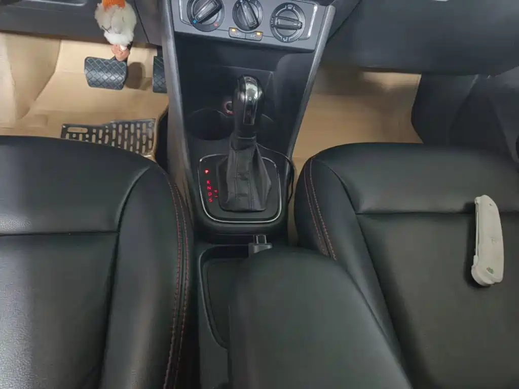 Volkswagen Polo — миниатюра 14