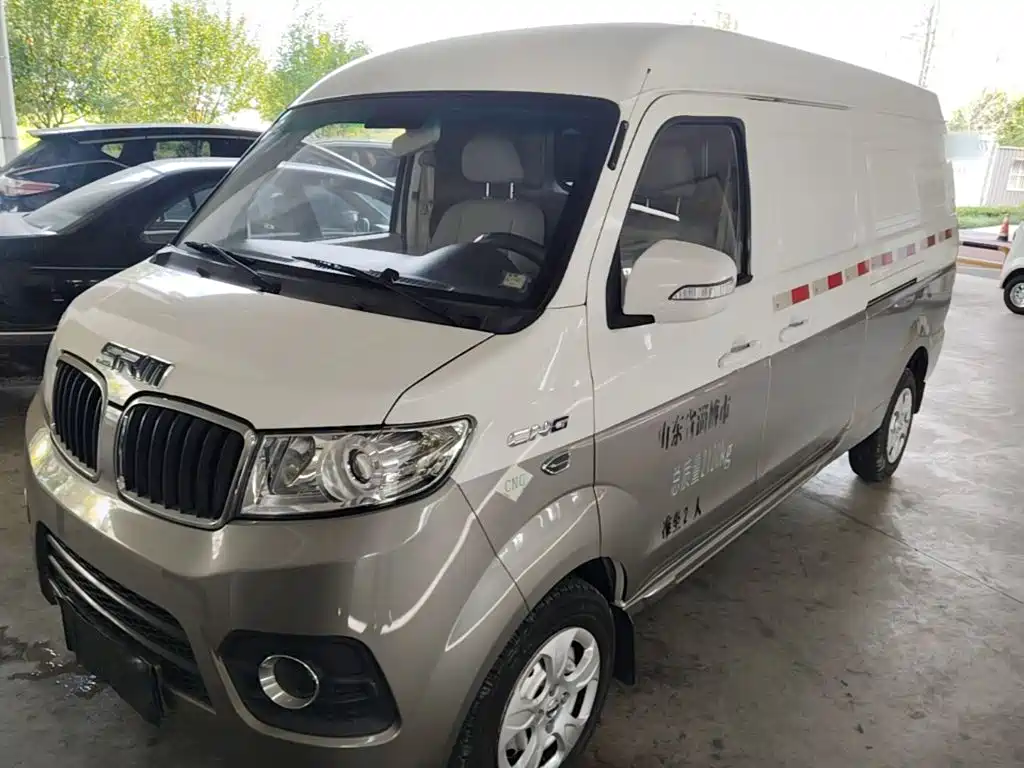 Jinbei Hiace X30L CNG — миниатюра 2