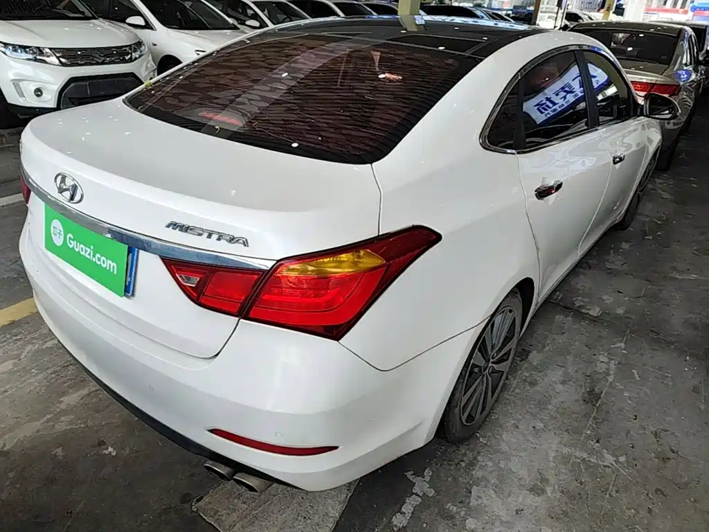Hyundai Mistra — миниатюра 7