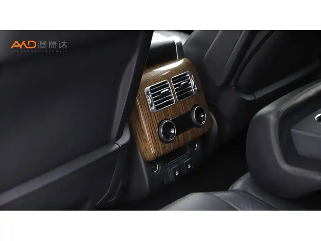 Land Rover Range Rover — миниатюра 9