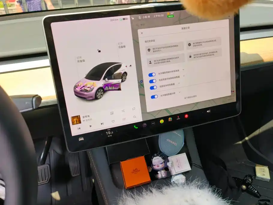 Tesla Model Y — миниатюра 14