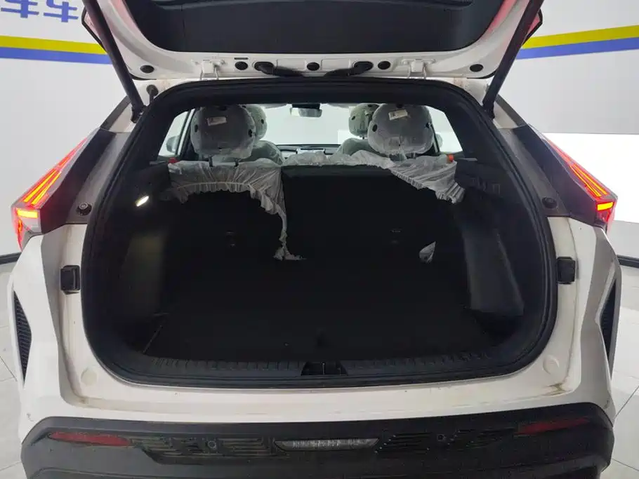 Geely Boyue — миниатюра 4