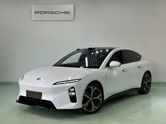 2025 Nio ET5