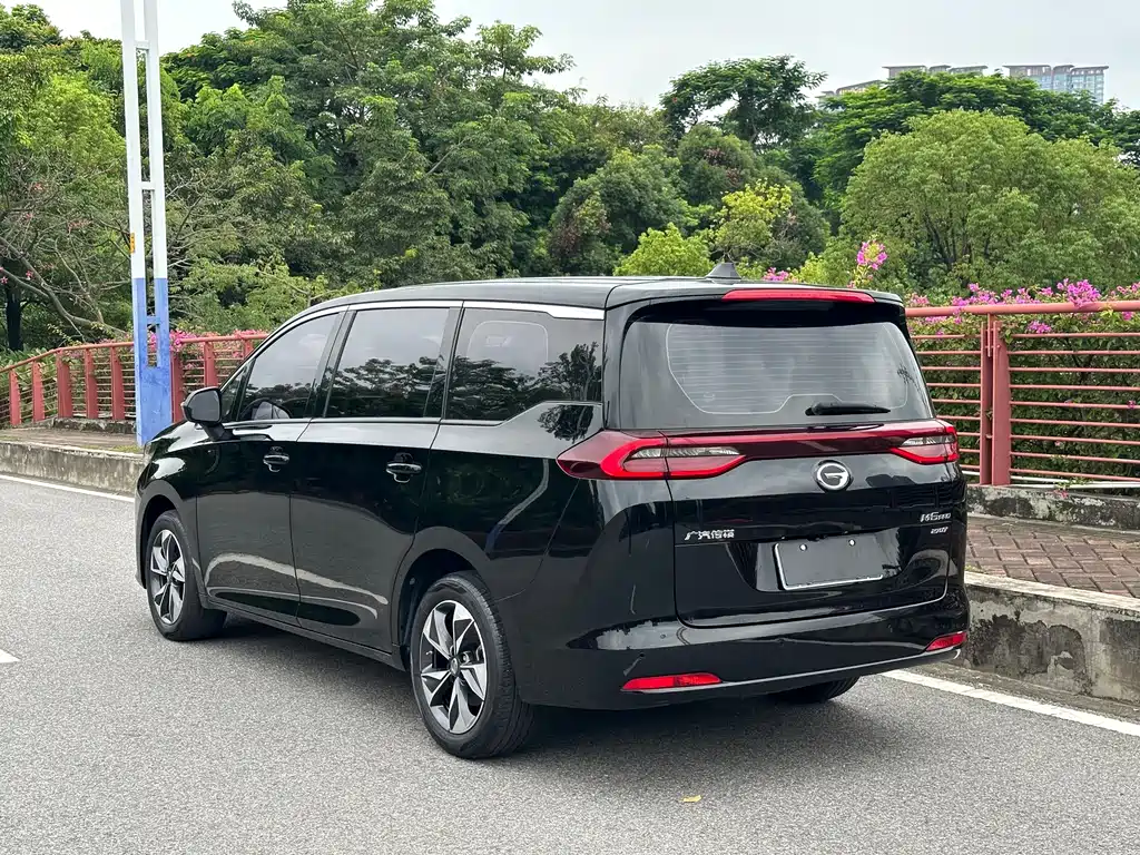 GAC Motor Trumpchi M6 — миниатюра 3