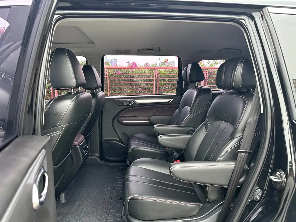 GAC Motor Trumpchi M6 — миниатюра 7