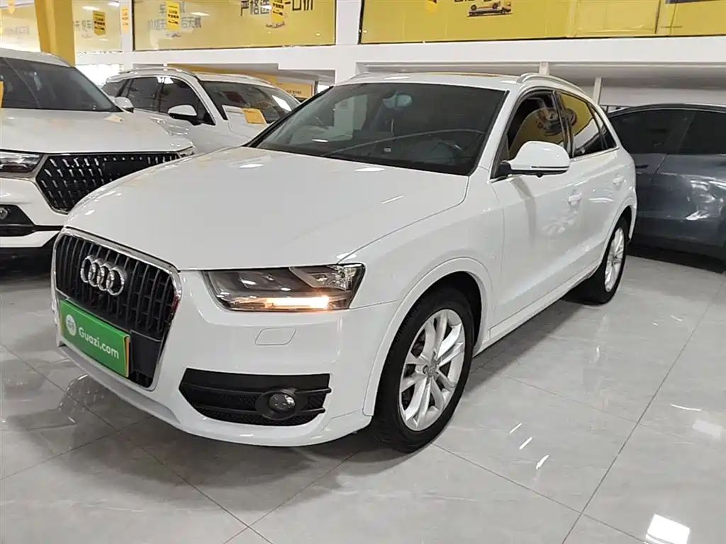 Audi Q3 2015 30 TFSI Progressive Type