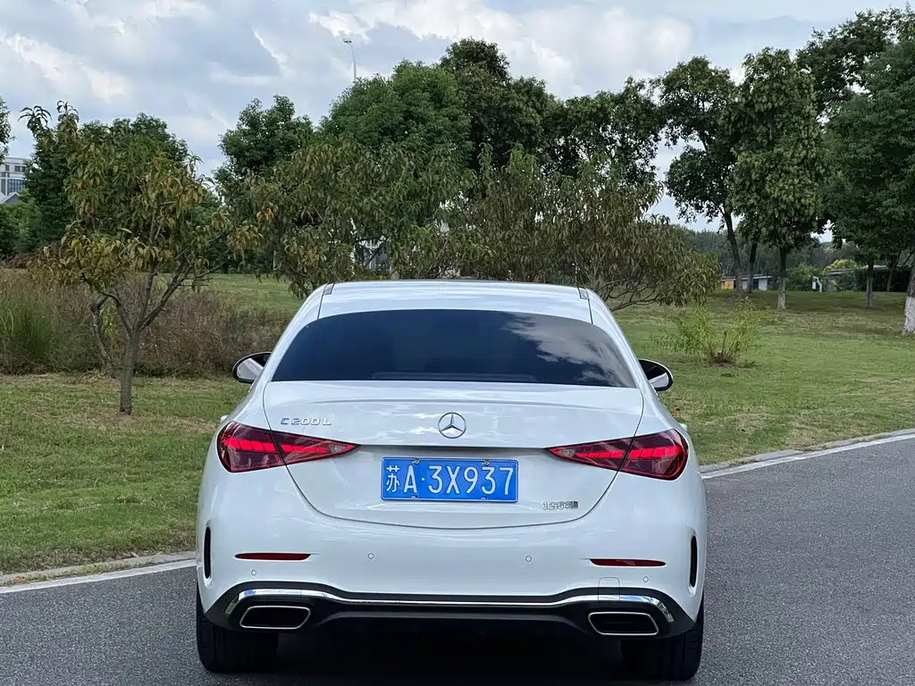 Mercedes-Benz C-Class — миниатюра 6