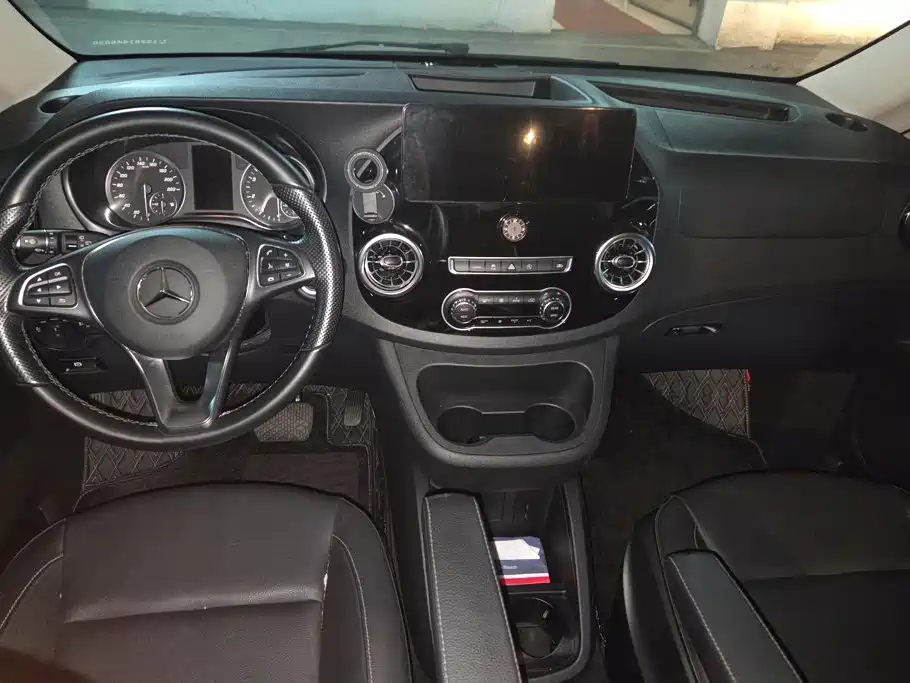 Mercedes-Benz Vito — миниатюра 12