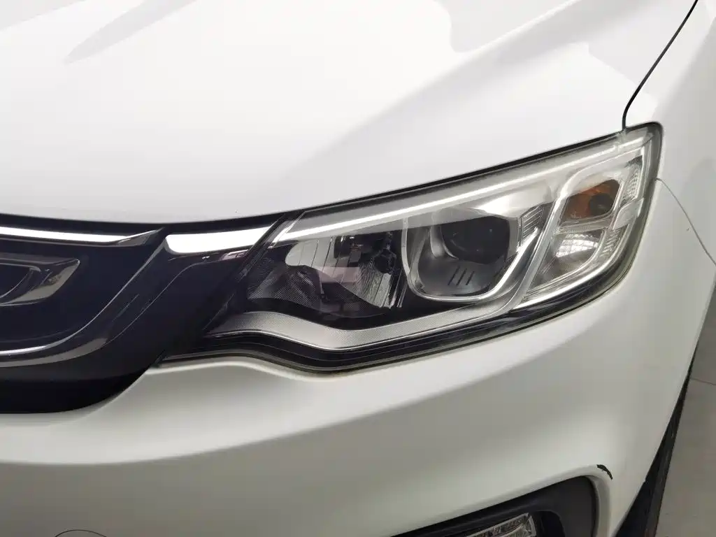 Geely Vision — миниатюра 7