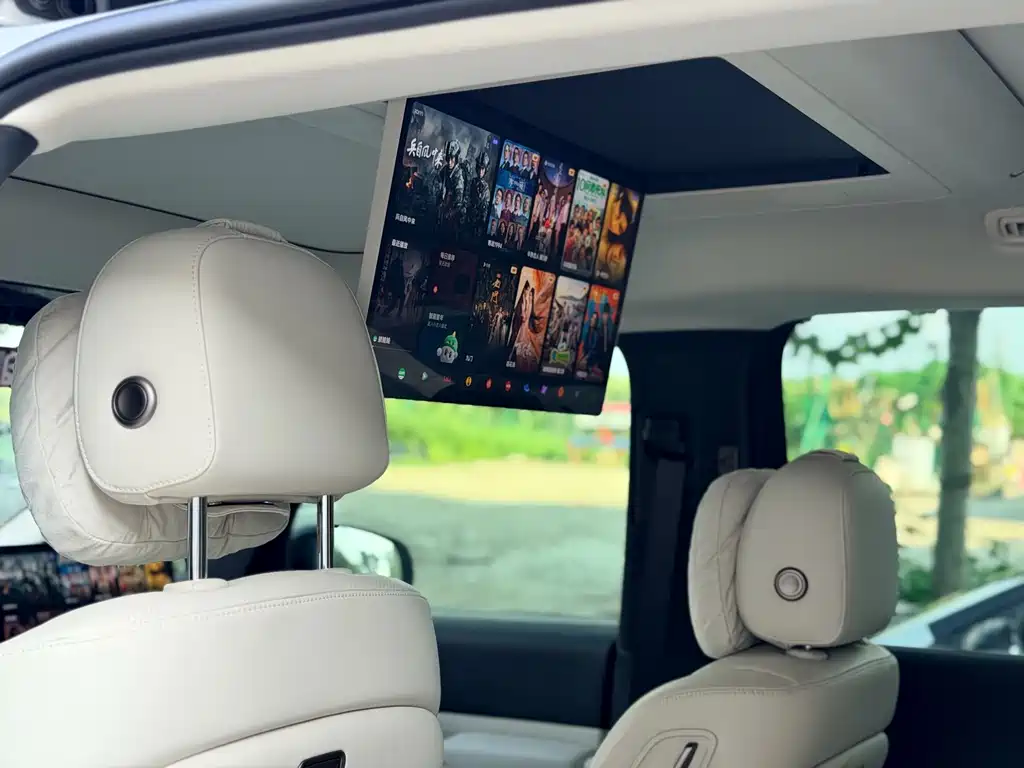 Li Auto Li MEGA — миниатюра 15