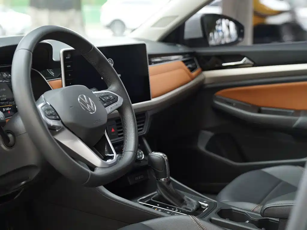 Volkswagen Bora — миниатюра 6
