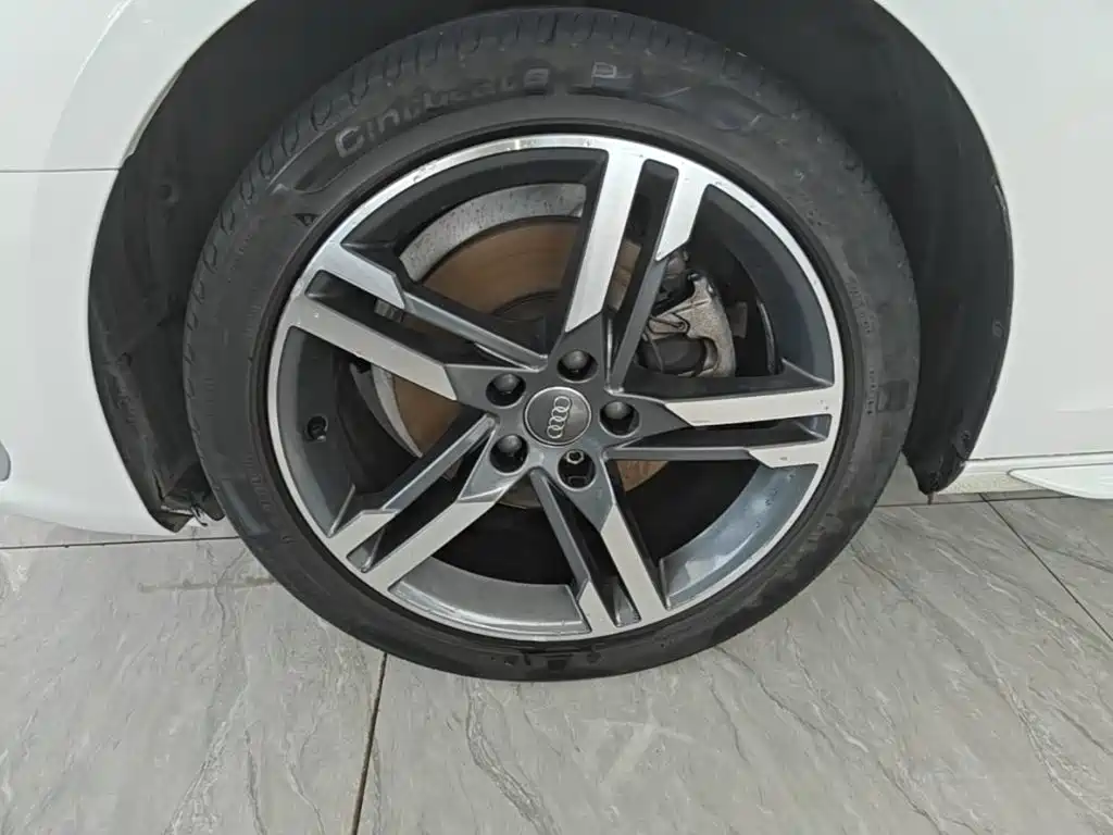 Audi A4L — миниатюра 23