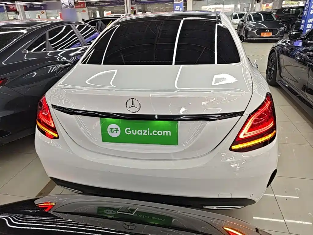 Mercedes-Benz C-Class — миниатюра 6