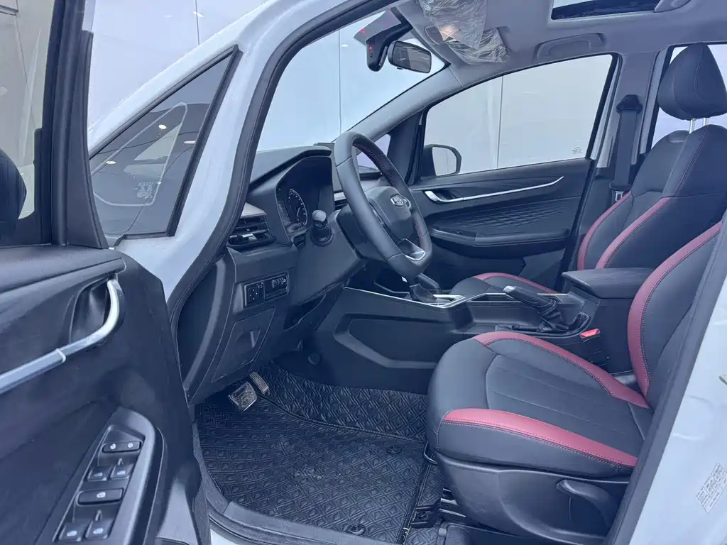 Geely Vision X3 — миниатюра 7