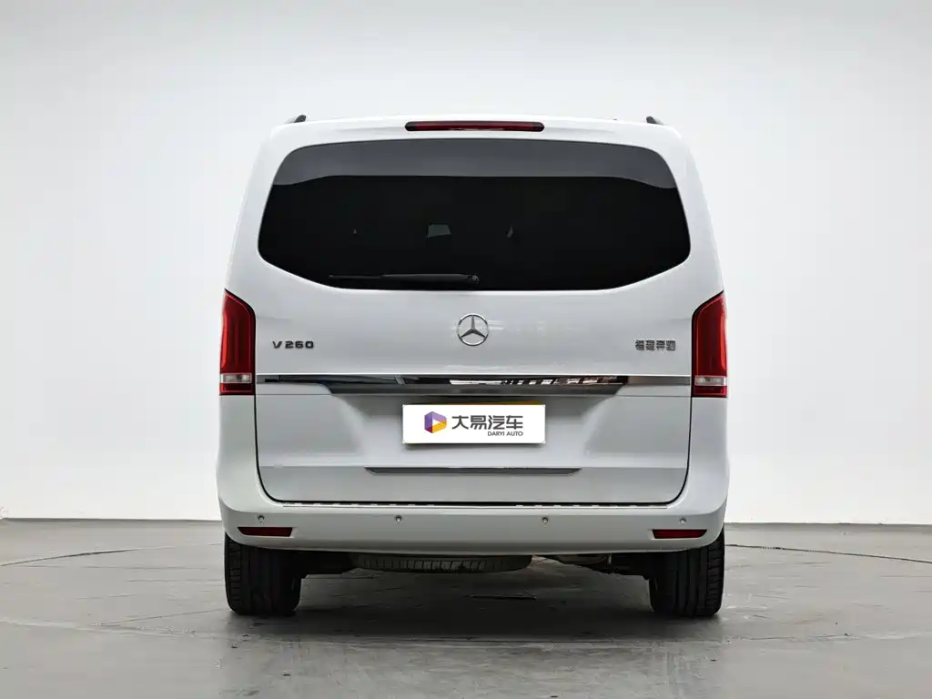 Mercedes-Benz V-Class — миниатюра 4