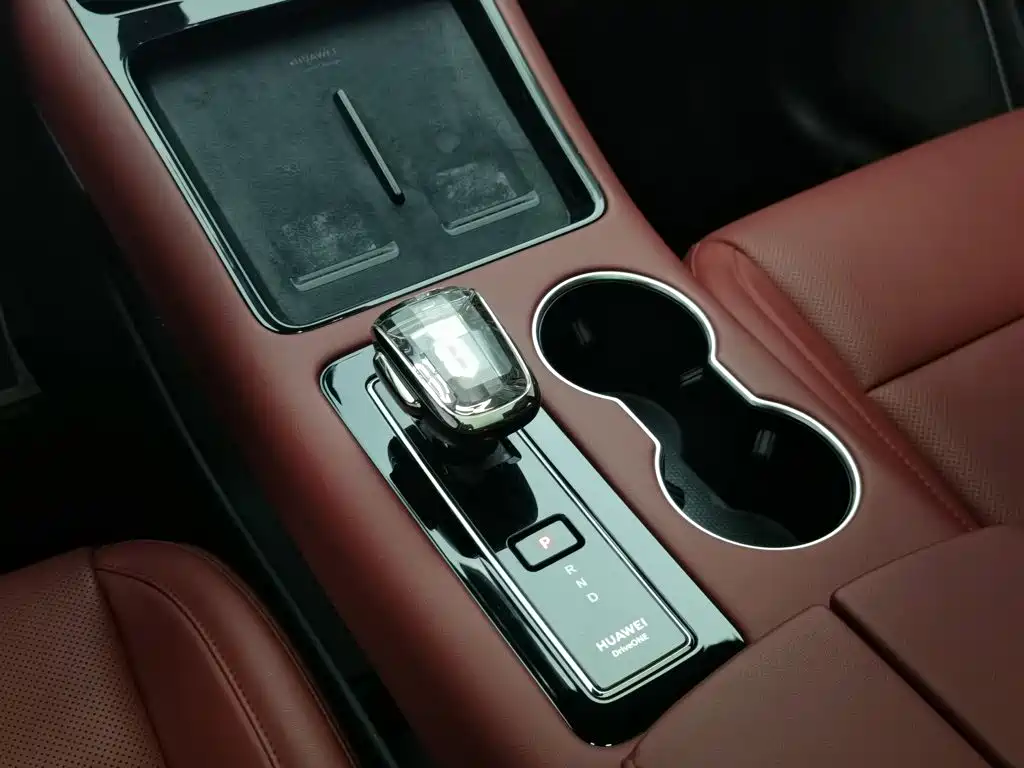 AITO AITO M5 — миниатюра 13