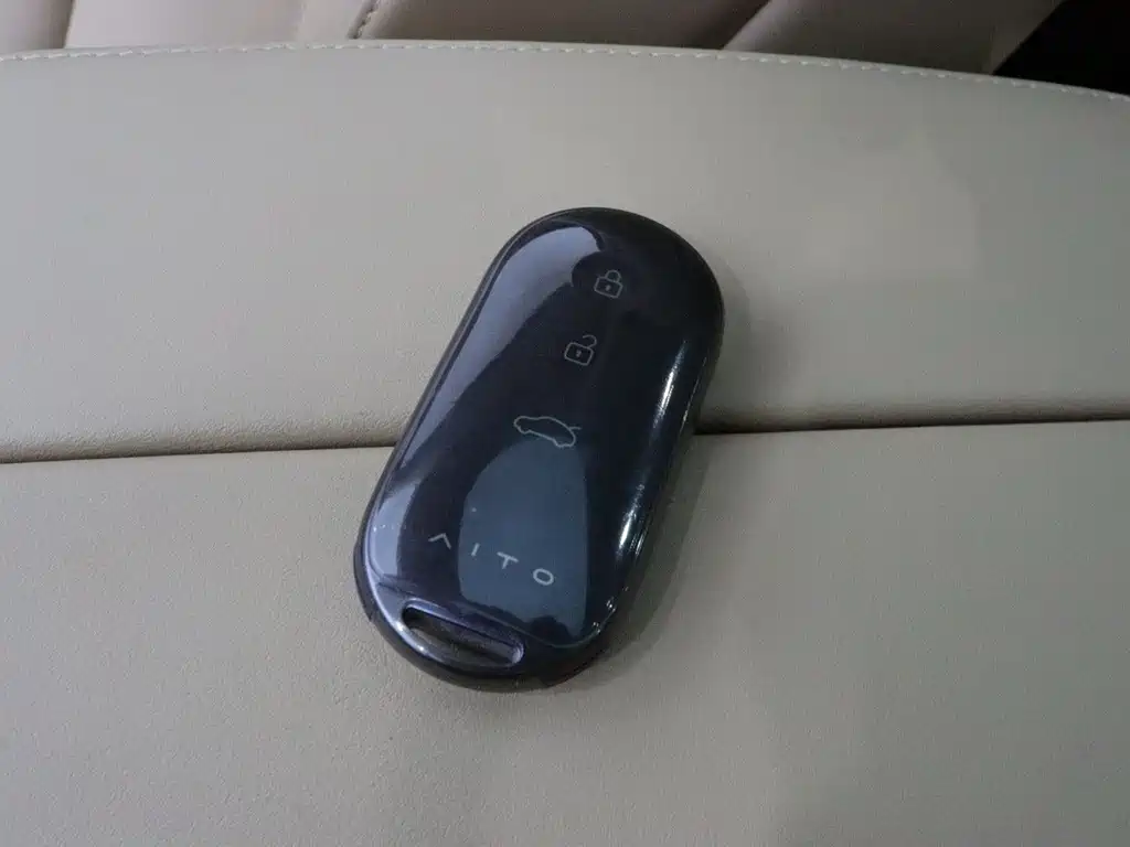 AITO AITO M5 — миниатюра 14