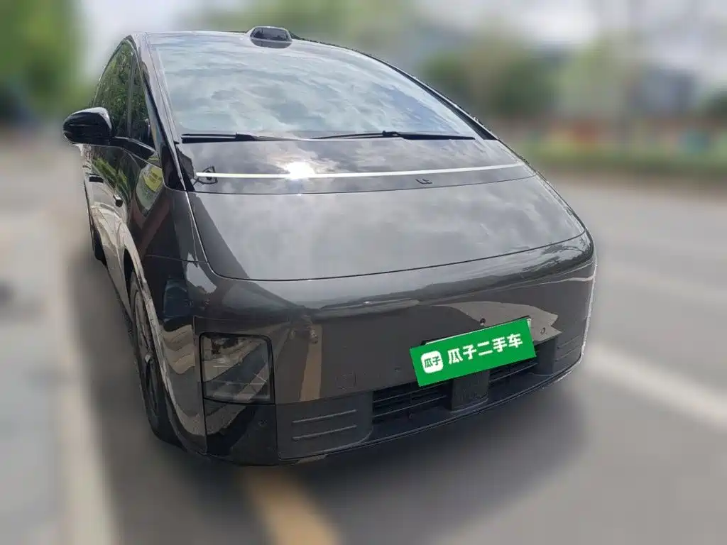 Li Auto Li MEGA — миниатюра 3