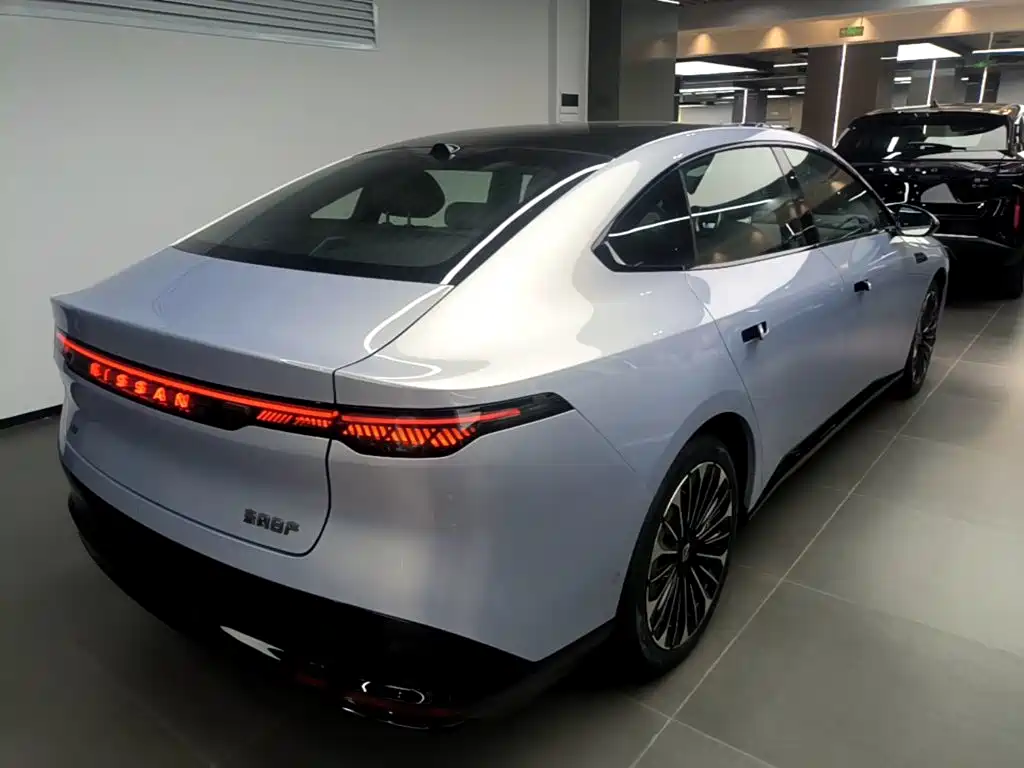 Nissan N7 — миниатюра 5