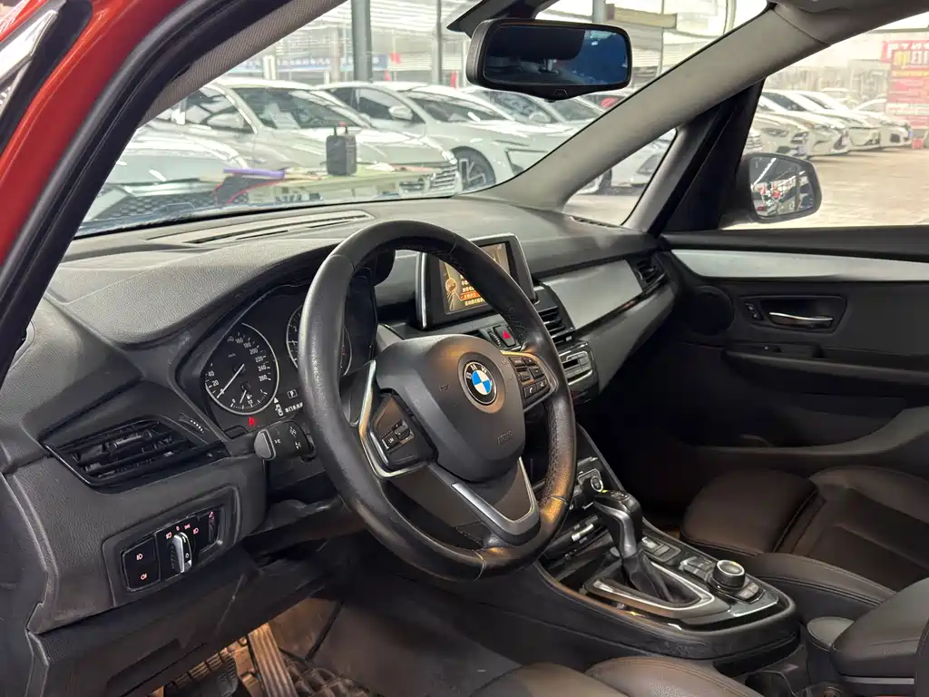 BMW 2 SERIES STATION WAGON