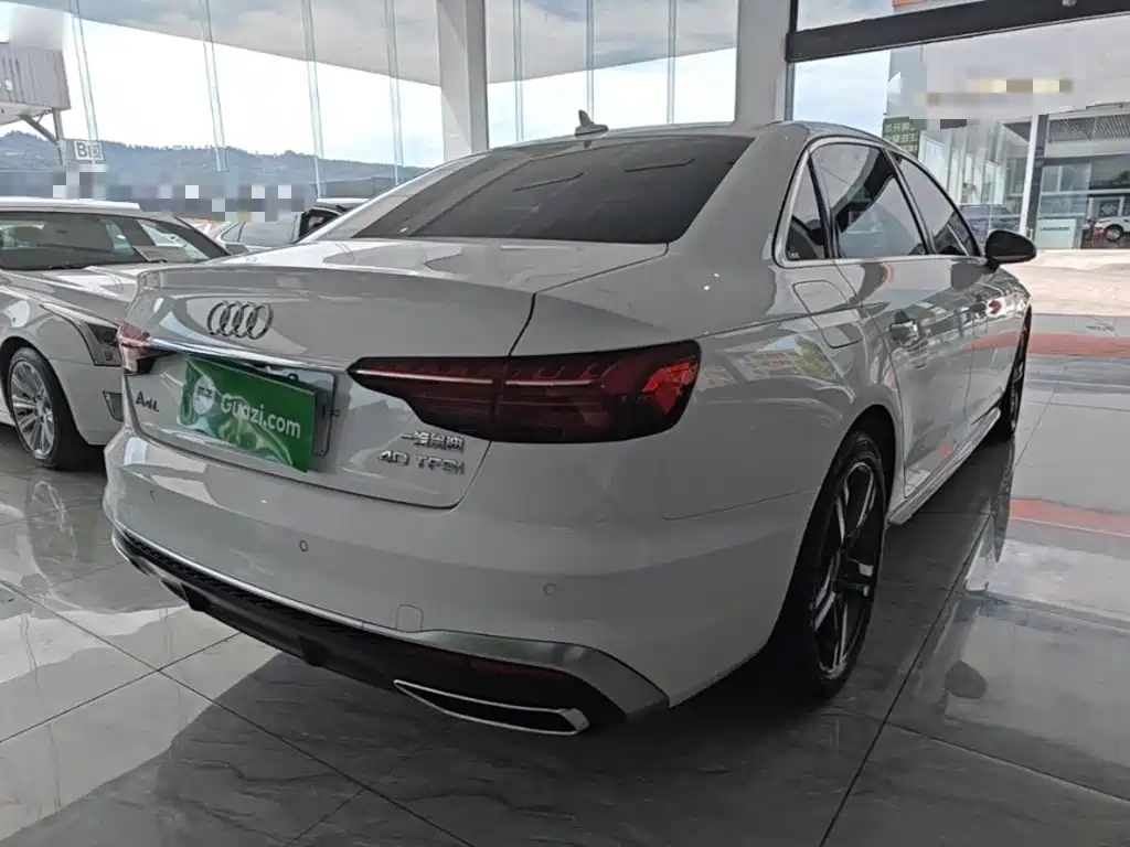 Audi A4L — миниатюра 7