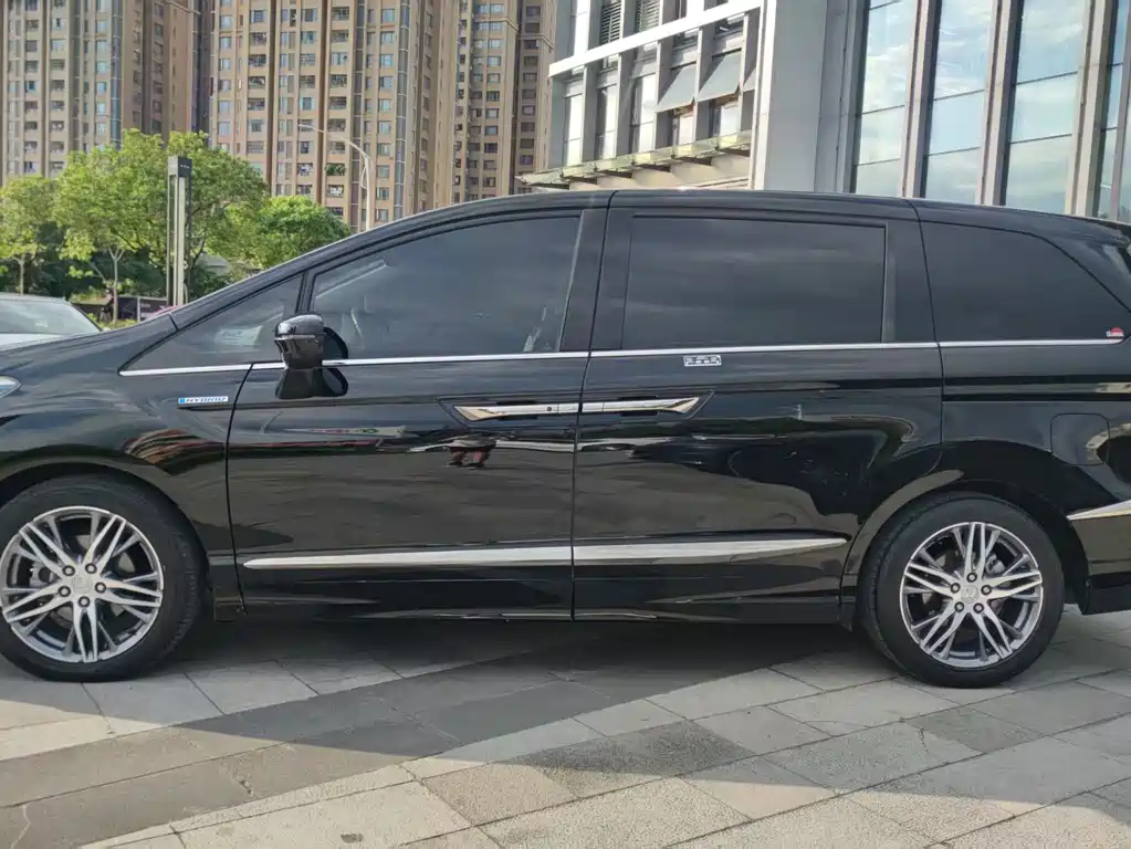 Honda Elysion — миниатюра 7