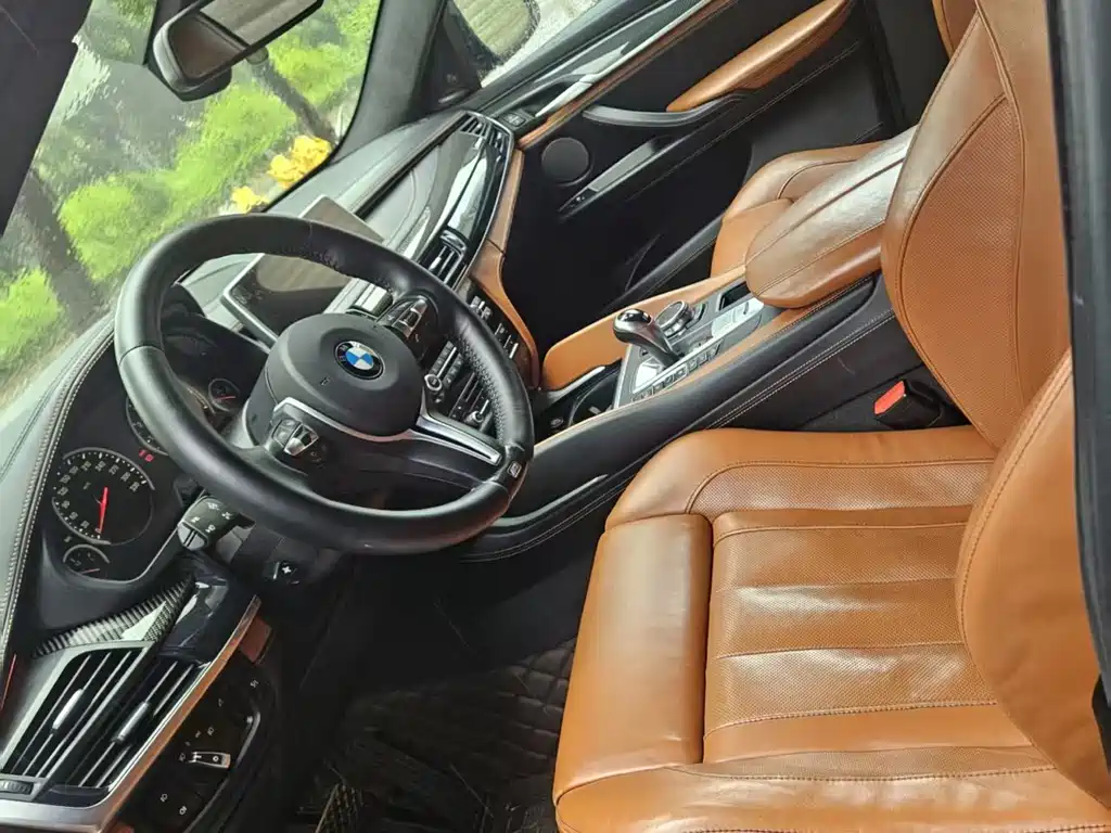 BMW X6 M — миниатюра 7