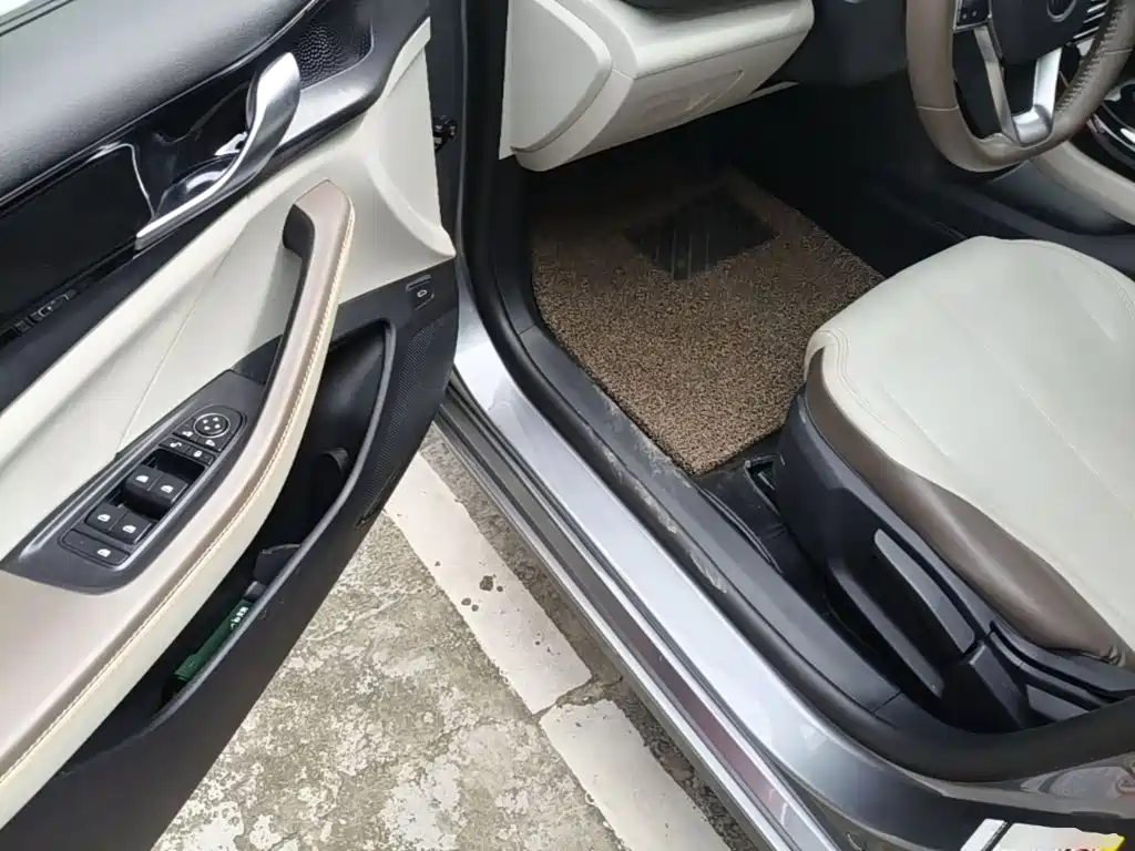 BYD Qin PLUS — миниатюра 16