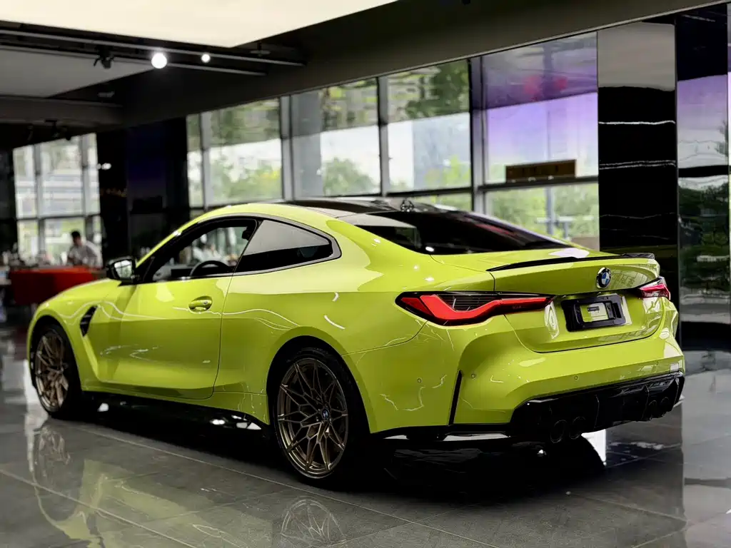 BMW M4 — миниатюра 6