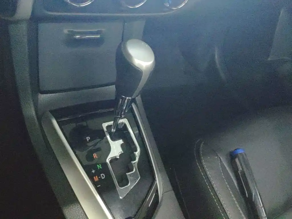 Toyota Corolla — миниатюра 14