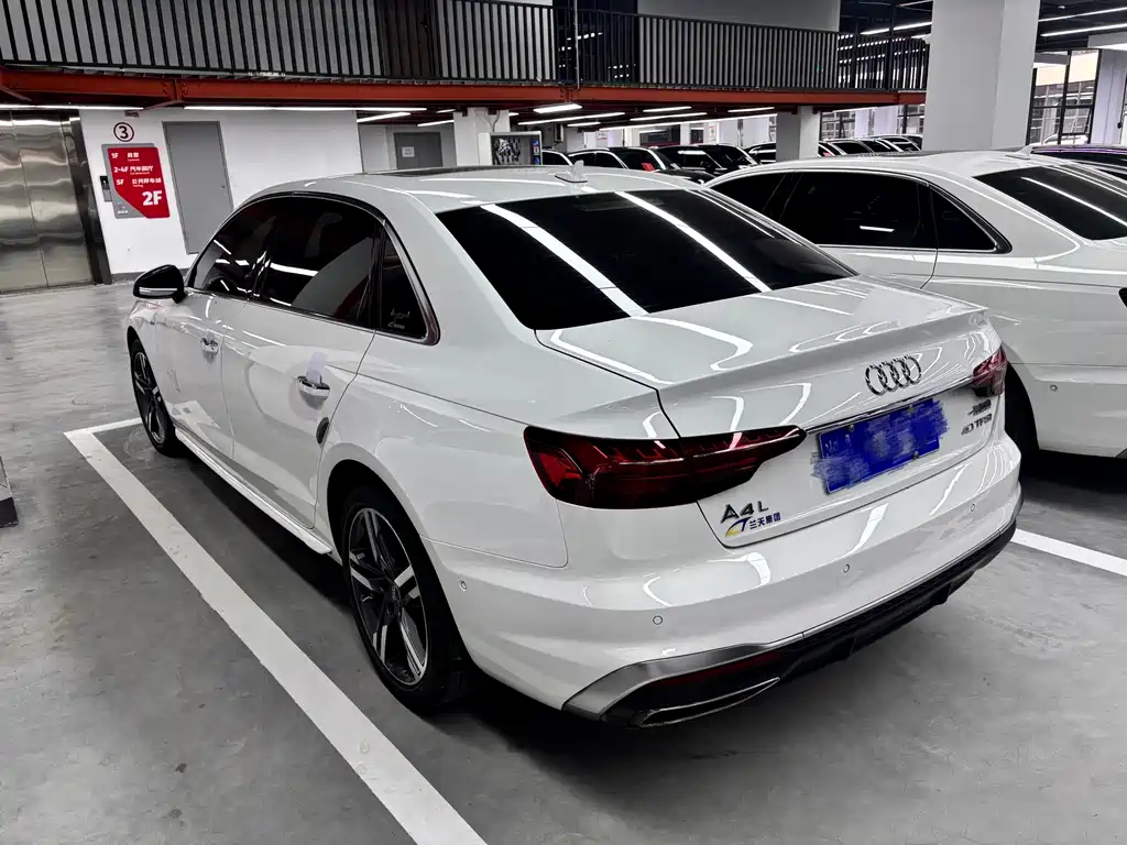 Audi A4L — миниатюра 14