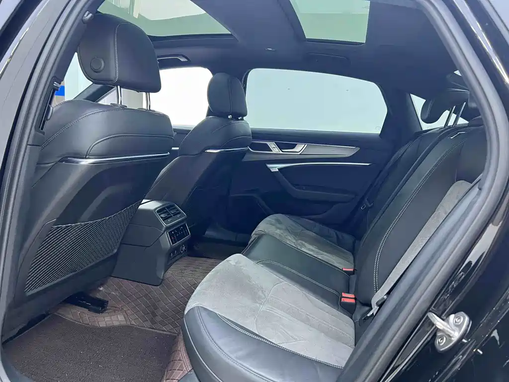 Audi A6L 2024 45 TFSI