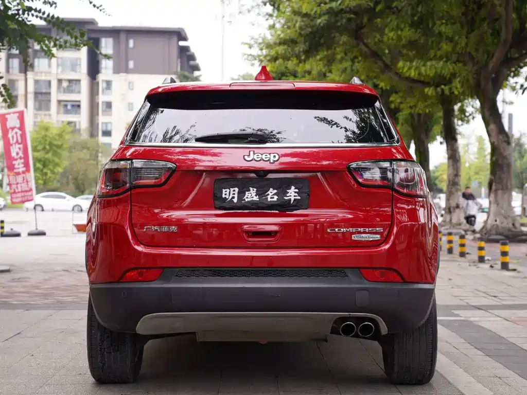 Jeep Compass — миниатюра 15