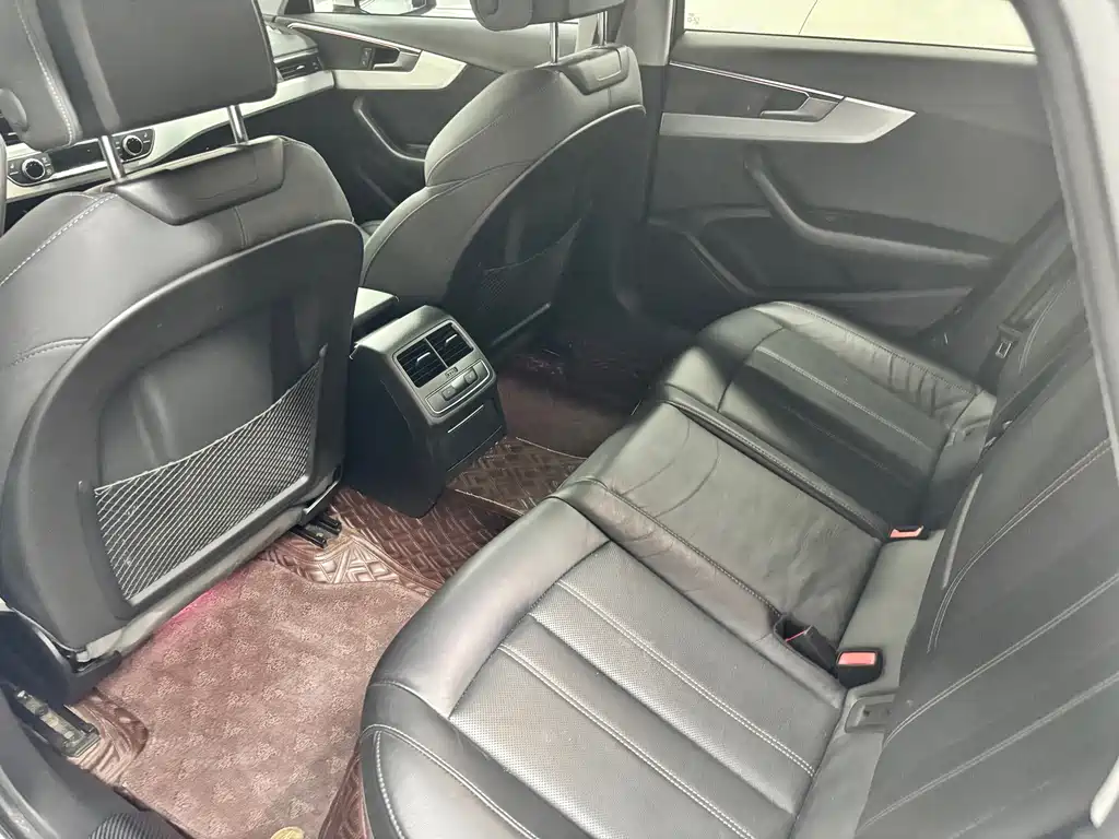 Audi A4L — миниатюра 6