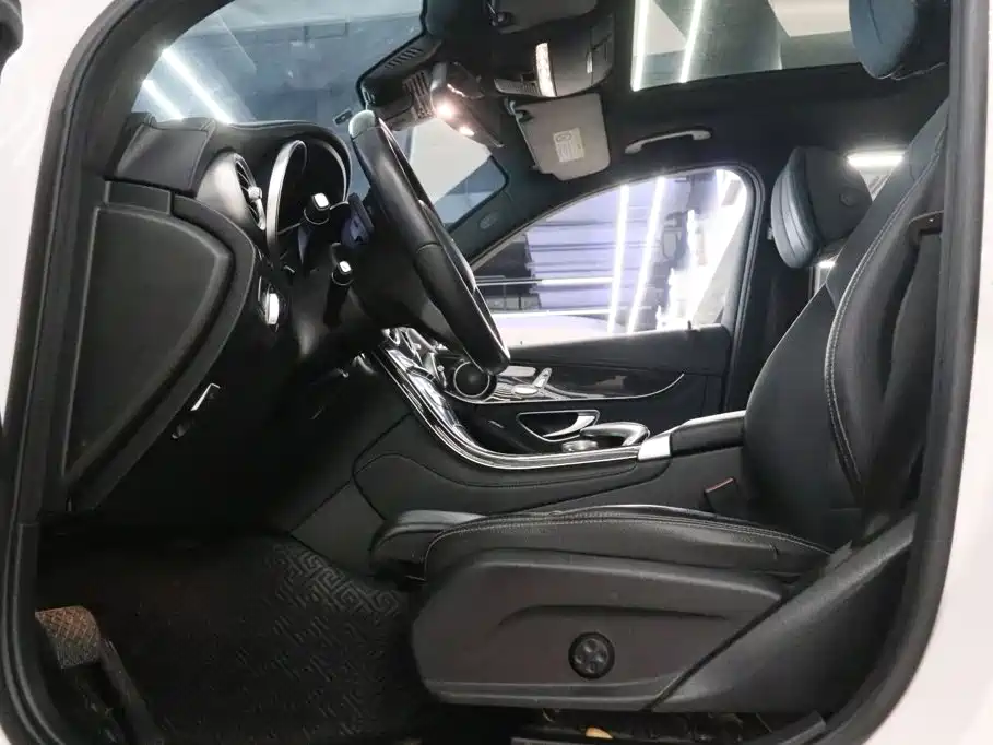Mercedes-Benz GLC — миниатюра 15