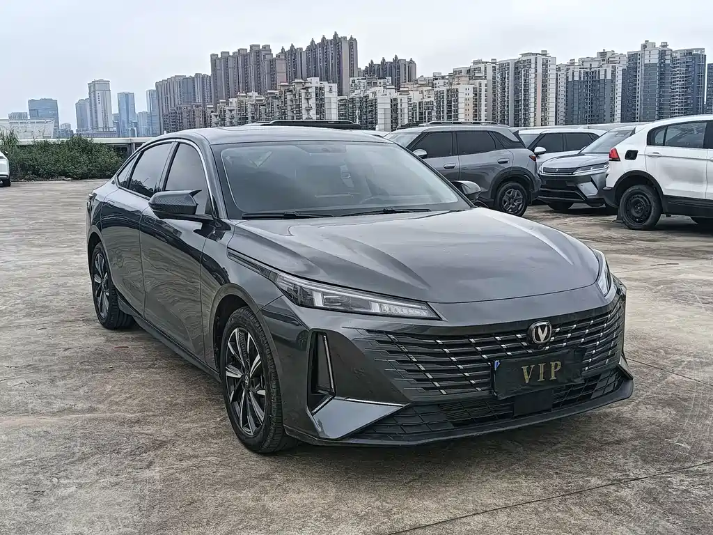 Changan Eado — миниатюра 3