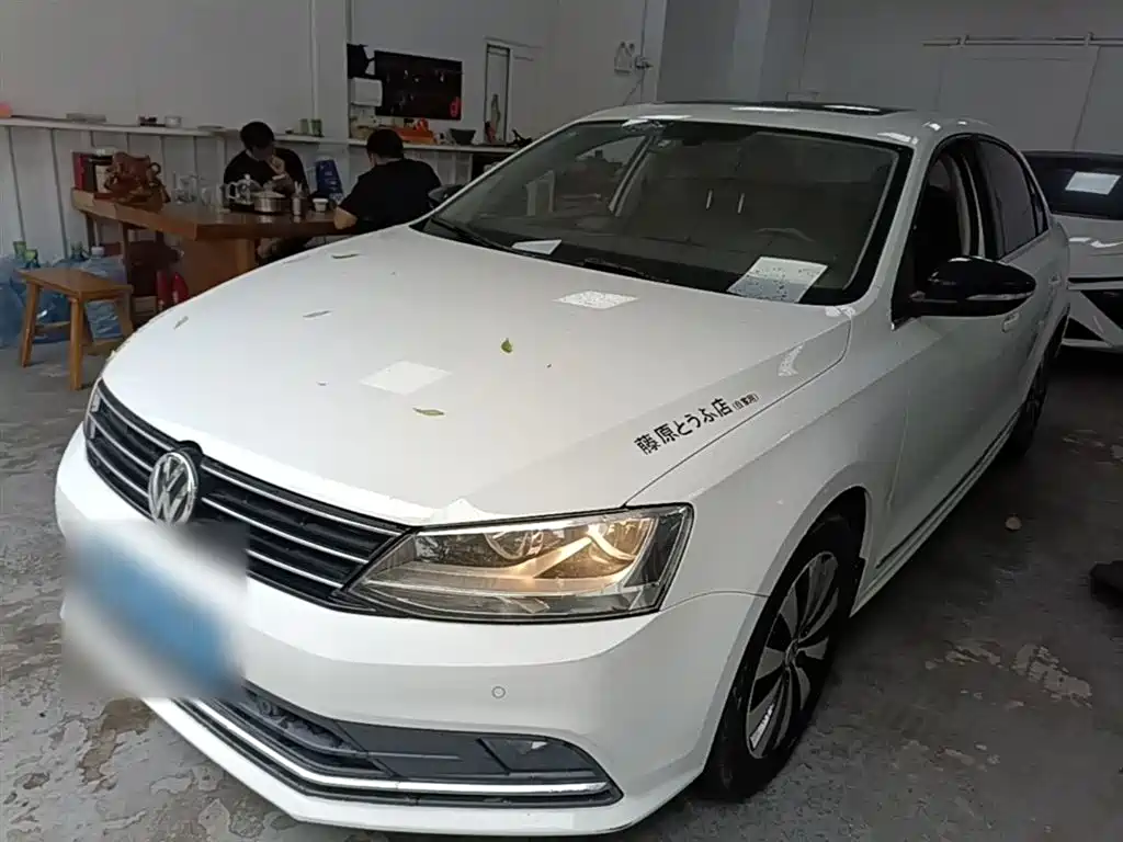 Volkswagen Sagitar 2017 180TSI Auto Premium Enjoy Edition