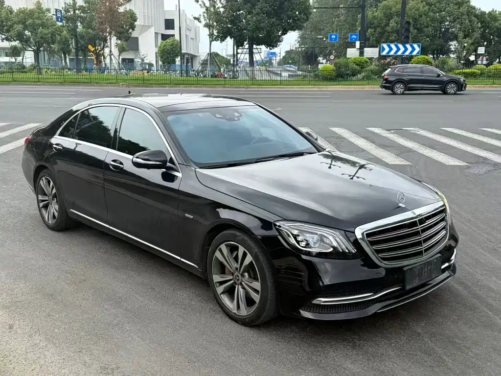 Mercedes-Benz S-Class — миниатюра 2