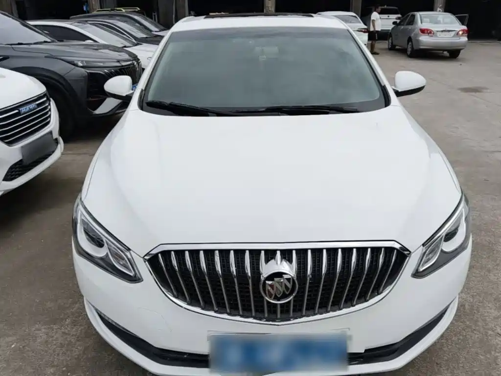 Buick Excelle — миниатюра 3
