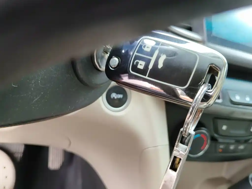 Buick Excelle — миниатюра 9
