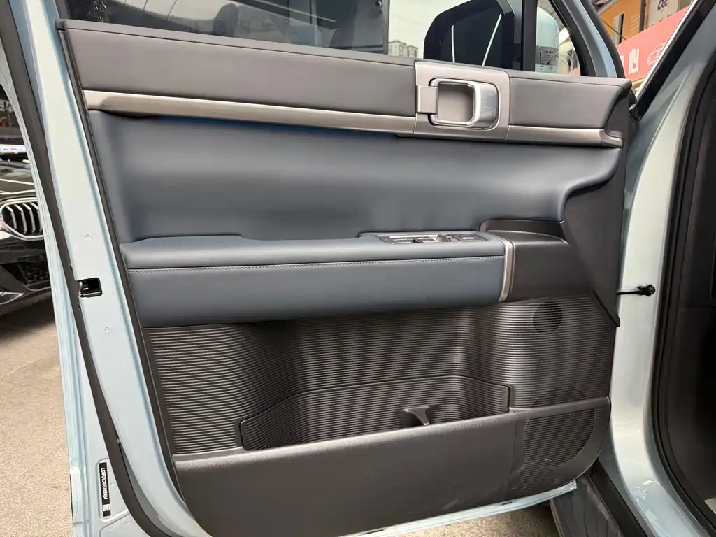 Fangchengbao Leopard 7 7 2025 190KM Ultra