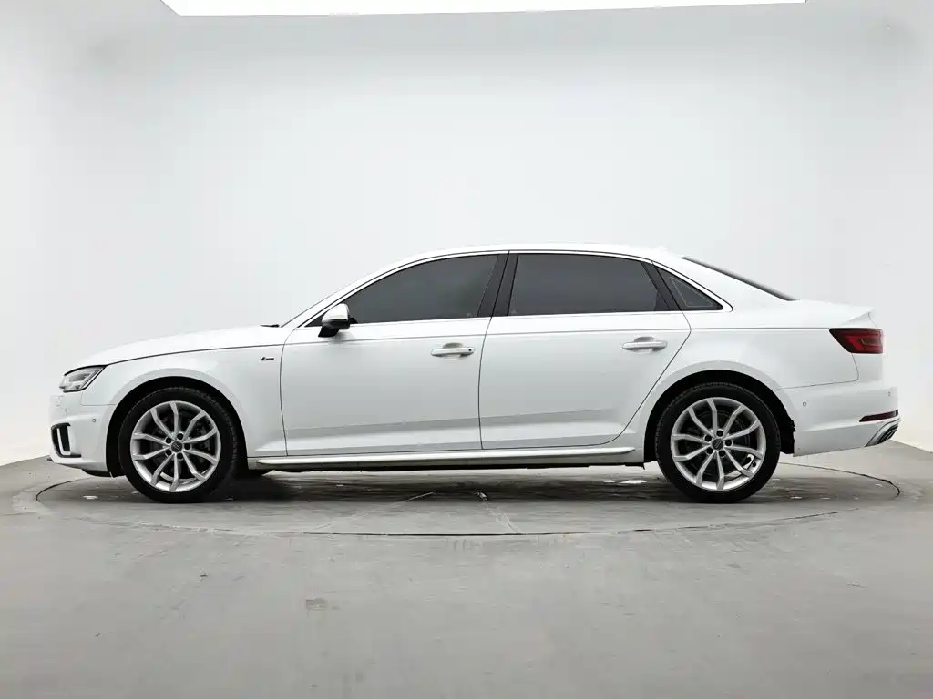 Audi A4L — миниатюра 6