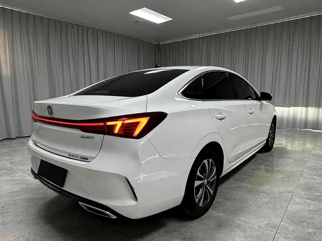 Changan Eado 2023 Enjoy PLUS NE 1.4T GDI DCT Luxury