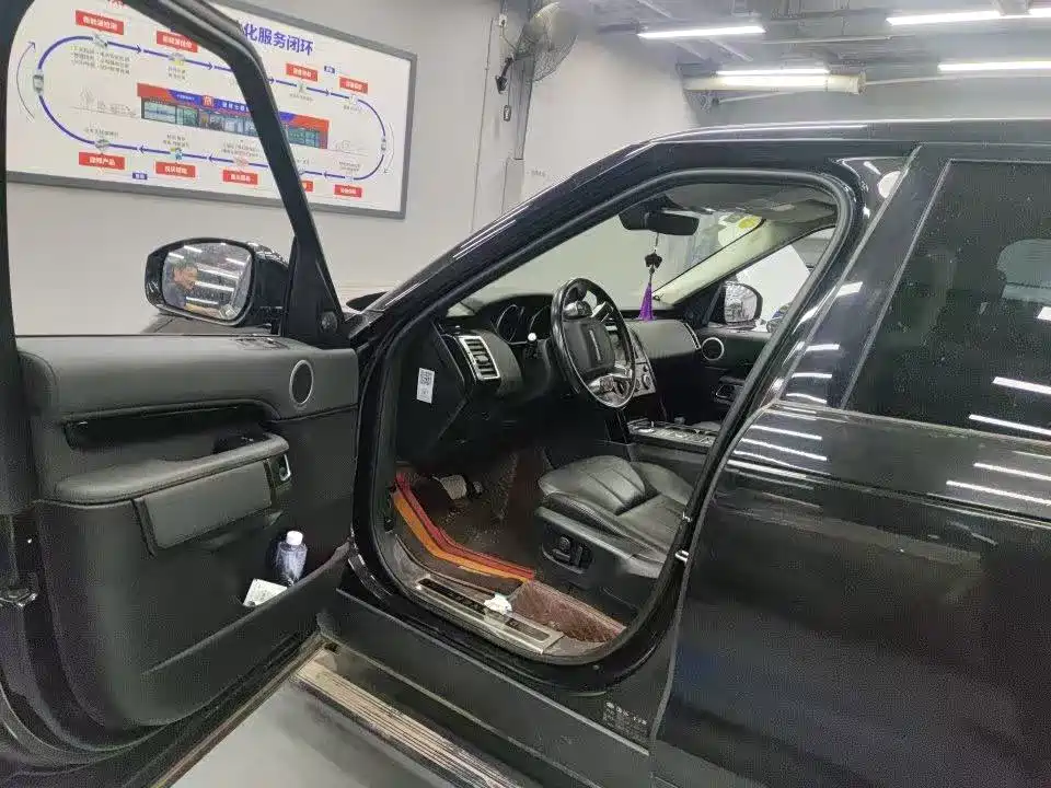 Land Rover Discovery 2017 3.0 SC V6 SE