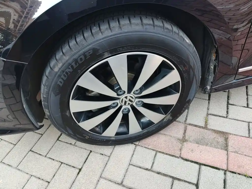 Volkswagen Sagitar — миниатюра 23