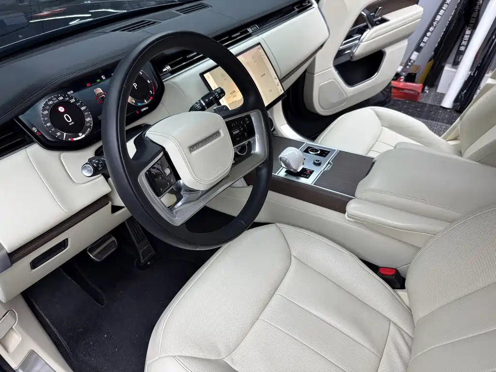 Land Rover Range Rover — миниатюра 14