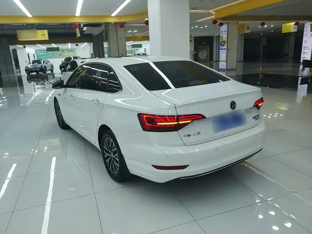 Volkswagen Sagitar — миниатюра 5