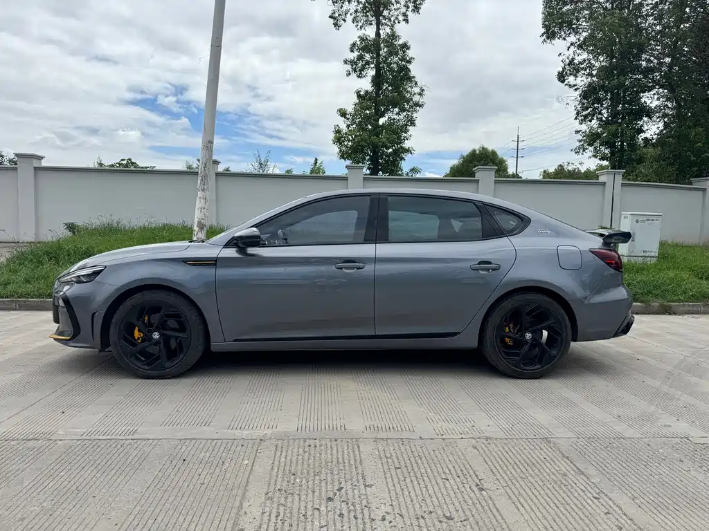 MG MG6 — миниатюра 8