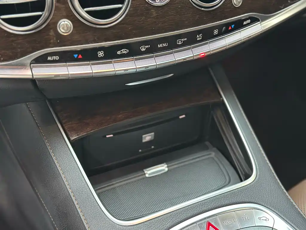 Mercedes-Benz S-Class — миниатюра 14